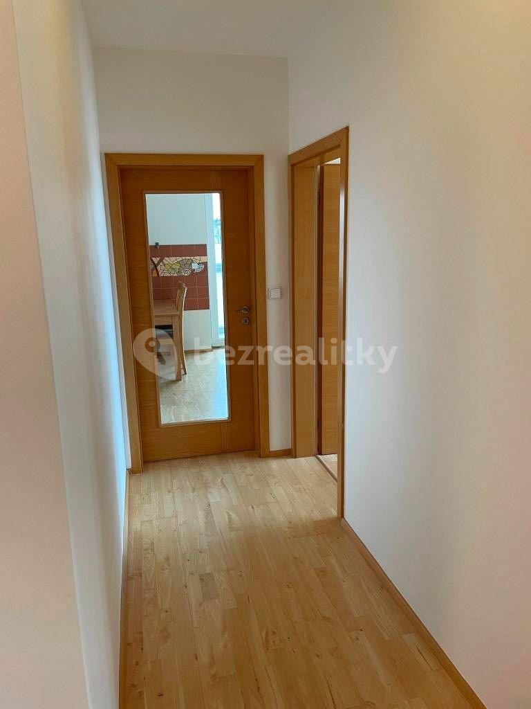 Prenájom bytu 3-izbový 80 m², V Dolině, Praha, Praha