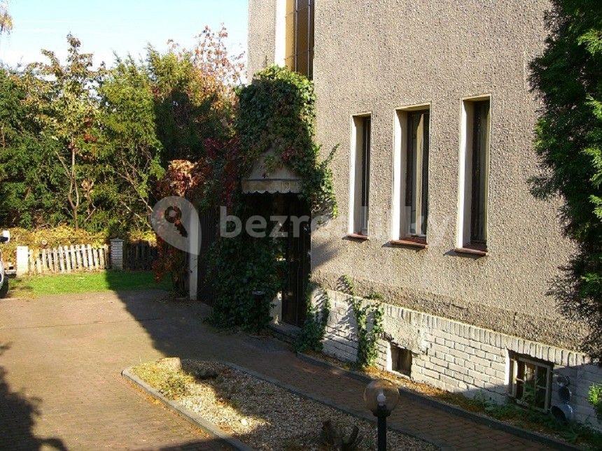 Prenájom bytu 1-izbový 27 m², Ke Stírce, Praha, Praha