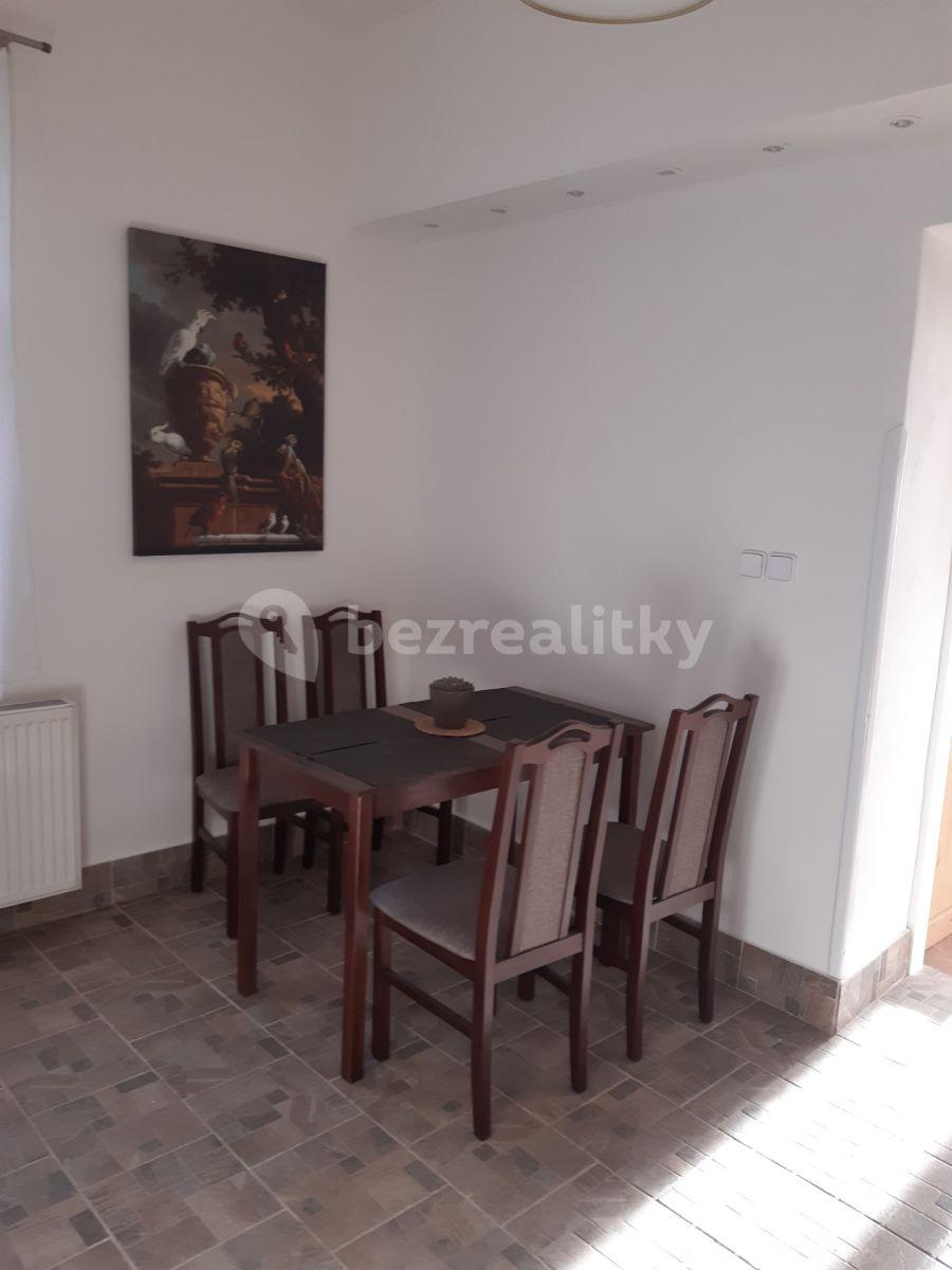 Prenájom bytu 1-izbový 42 m², Slivenecká, Praha, Praha