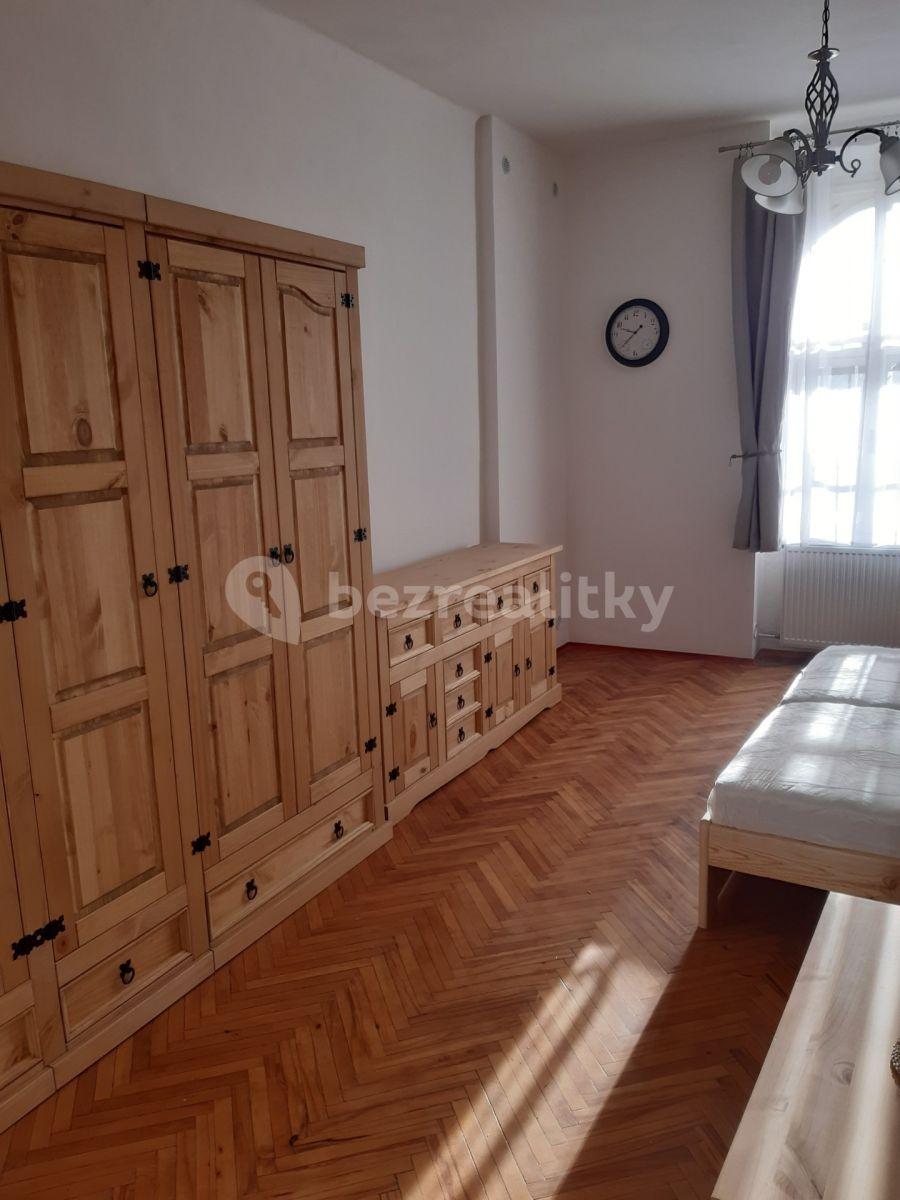 Prenájom bytu 1-izbový 42 m², Slivenecká, Praha, Praha