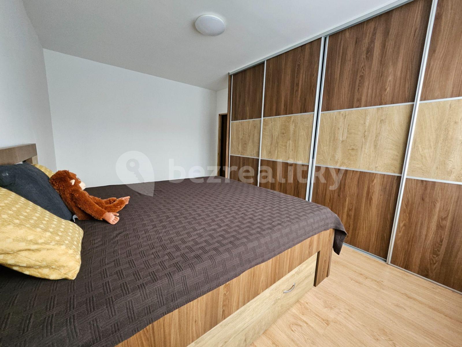 Prenájom bytu 2-izbový 56 m², Olbramovická, Praha, Praha