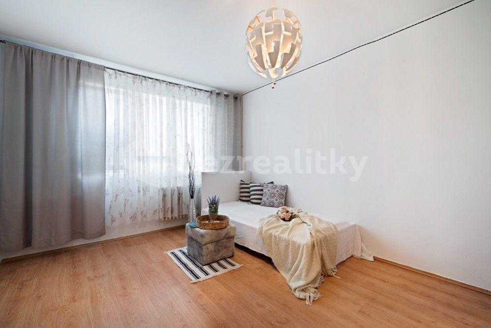 Prenájom bytu 2-izbový 56 m², Olbramovická, Praha, Praha