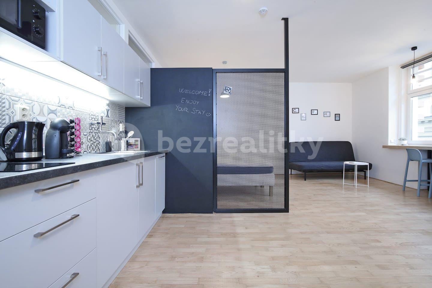 Prenájom bytu 1-izbový 45 m², Sokolská, Liberec, Liberecký kraj