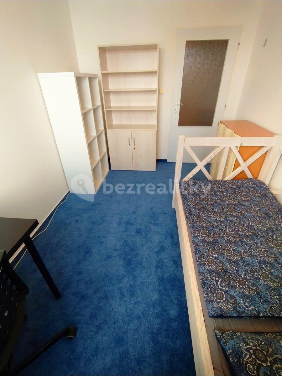 Prenájom bytu 1-izbový 80 m², Voskovcova, Praha, Praha