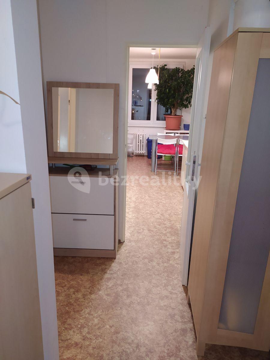 Prenájom bytu 1-izbový 80 m², Voskovcova, Praha, Praha