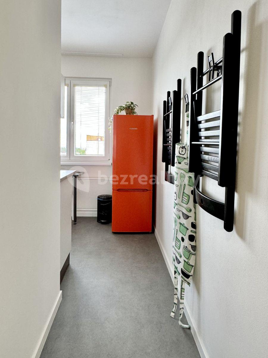 Prenájom bytu 2-izbový 54 m², Na Petřinách, Praha, Praha