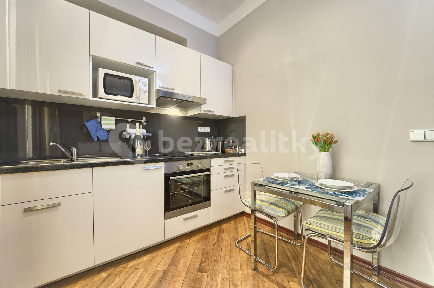 Prenájom bytu 1-izbový 38 m², Masná, Praha, Praha