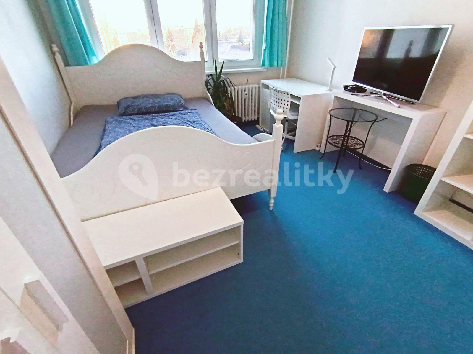 Prenájom bytu 1-izbový 80 m², Voskovcova, Praha, Praha