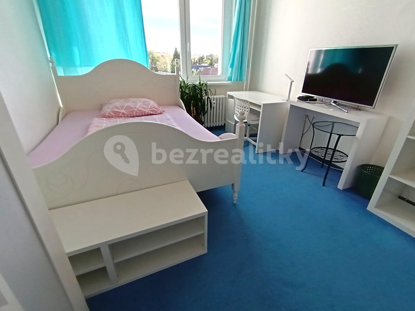 Prenájom bytu 1-izbový 80 m², Voskovcova, Praha, Praha