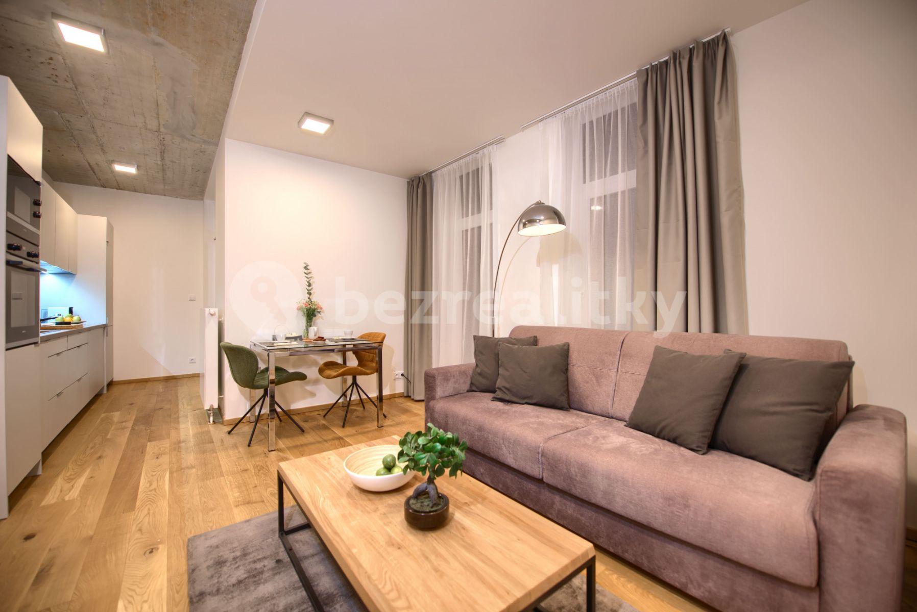 Prenájom bytu 2-izbový 50 m², Soukenická, Praha, Praha