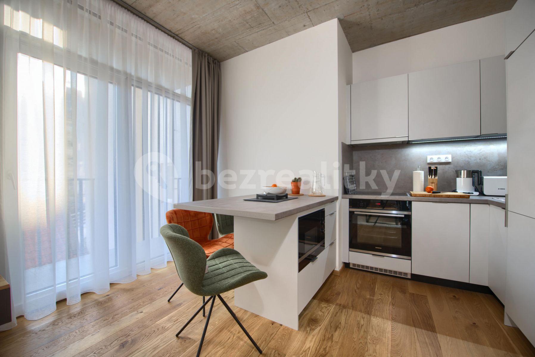 Prenájom bytu 2-izbový 50 m², Soukenická, Praha, Praha