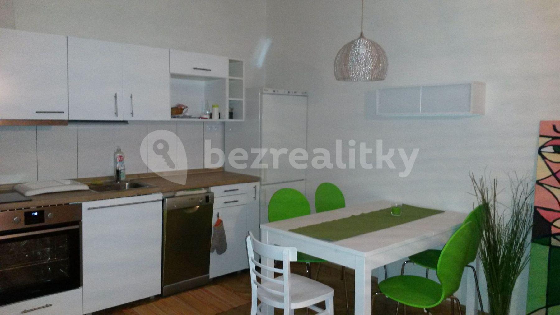 Prenájom bytu 2-izbový 52 m², Husinecká, Praha, Praha