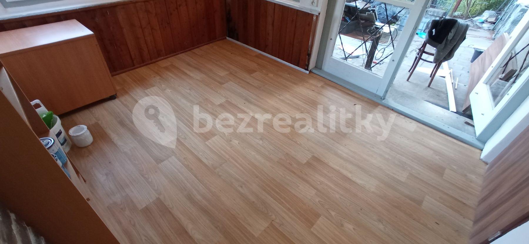 Prenájom rekreačného objektu 50 m², pozemek 1.000 m², Draháňské údolí, Zdiby, Středočeský kraj