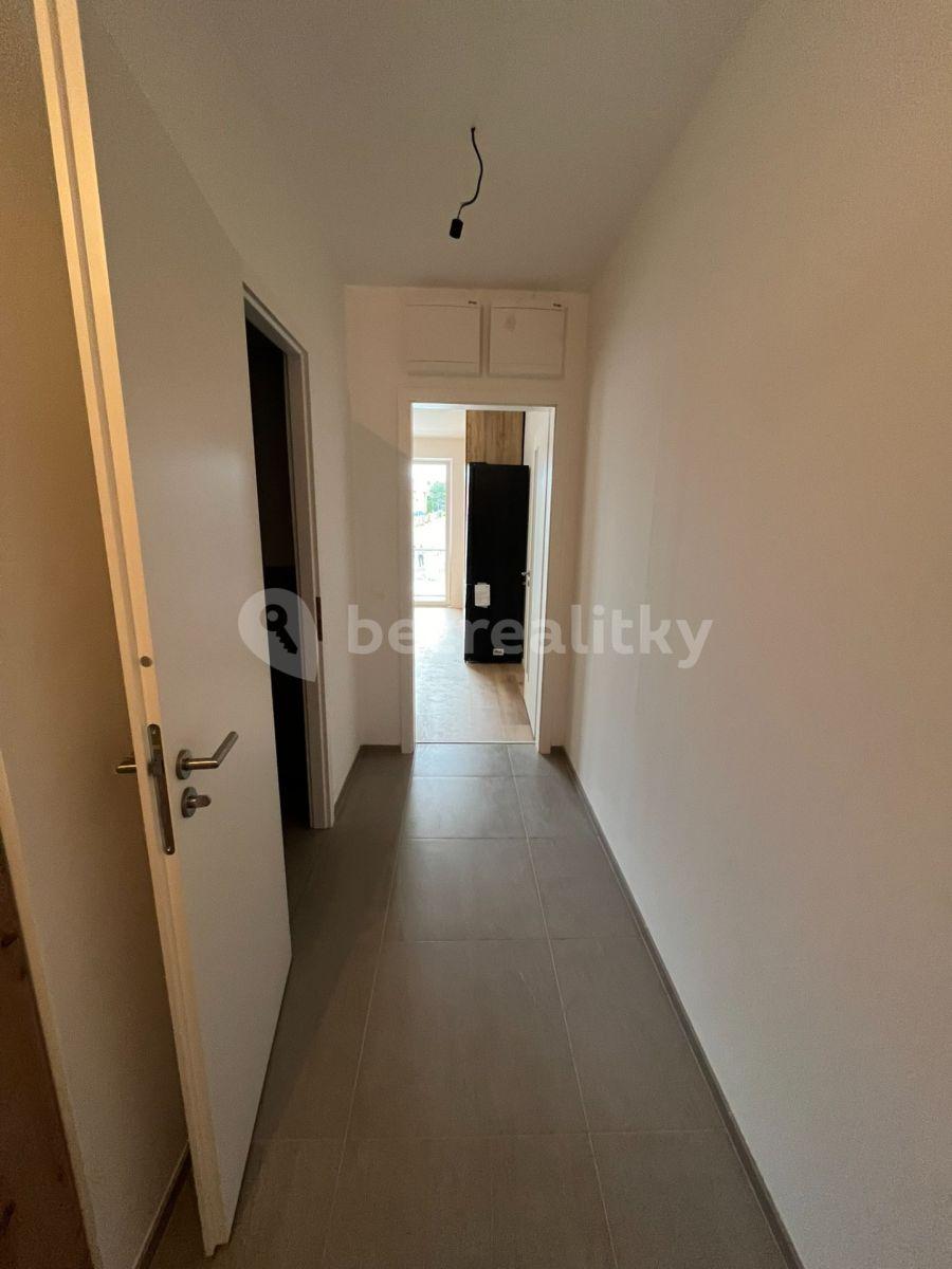 Prenájom bytu 1-izbový 32 m², Milánská, Praha, Praha