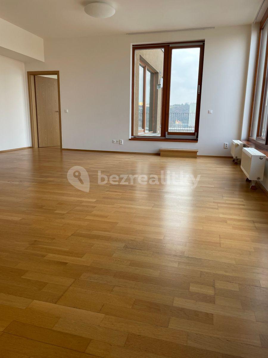 Prenájom bytu 5-izbový 140 m², Varhulíkové, Praha, Praha