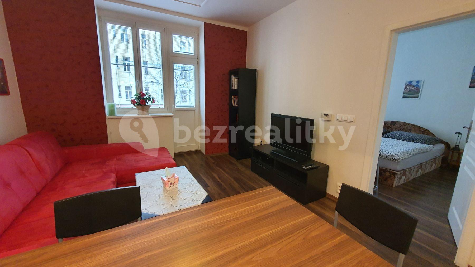 Prenájom bytu 2-izbový 45 m², Sportovní, Praha, Praha