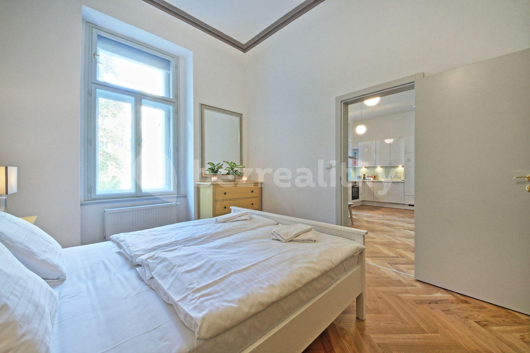 Prenájom bytu 2-izbový 48 m², Balbínova, Praha, Praha