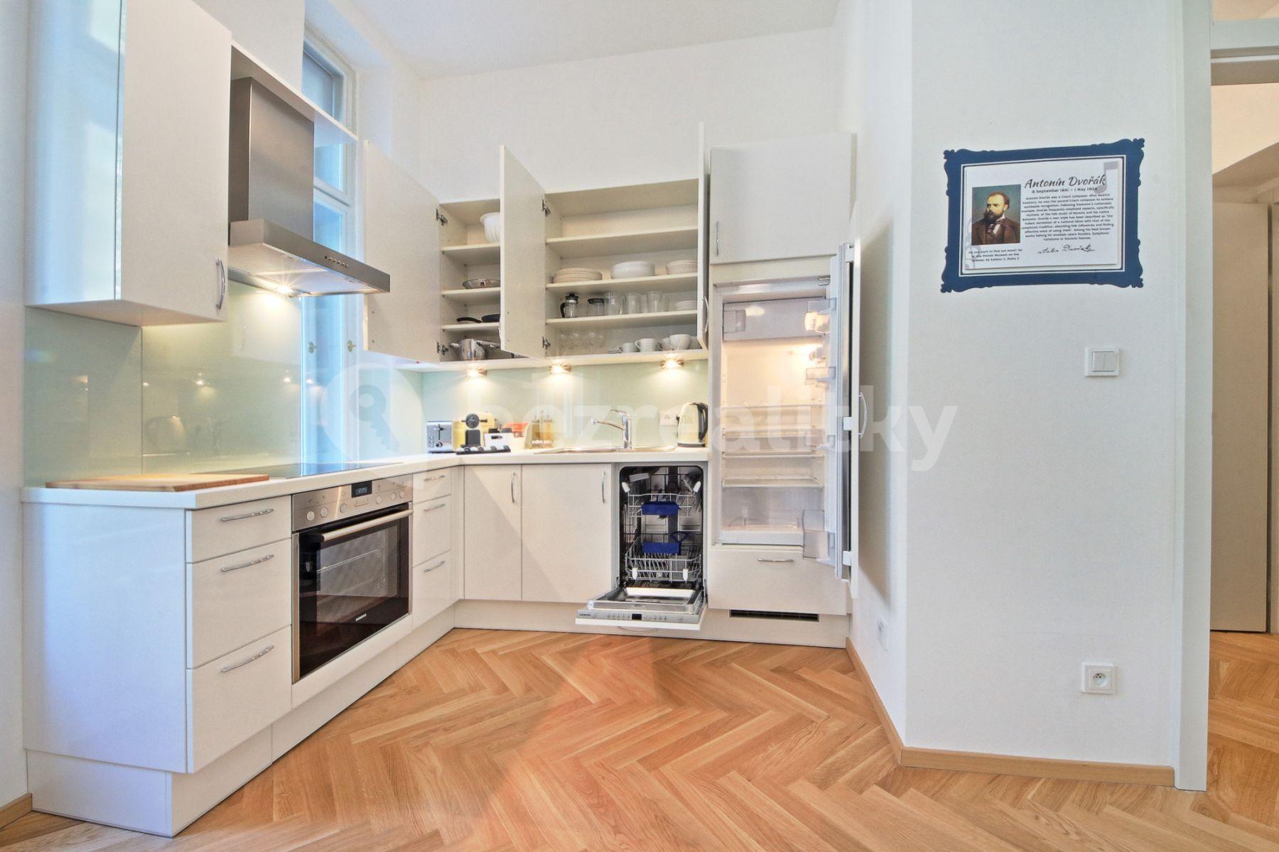 Prenájom bytu 2-izbový 48 m², Balbínova, Praha, Praha