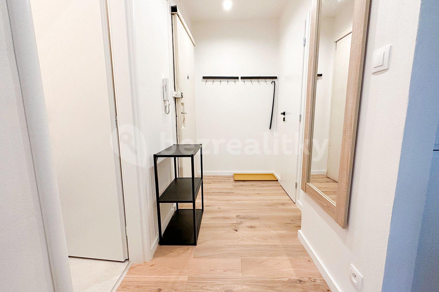 Prenájom bytu 2-izbový 47 m², Písecká, Praha, Praha