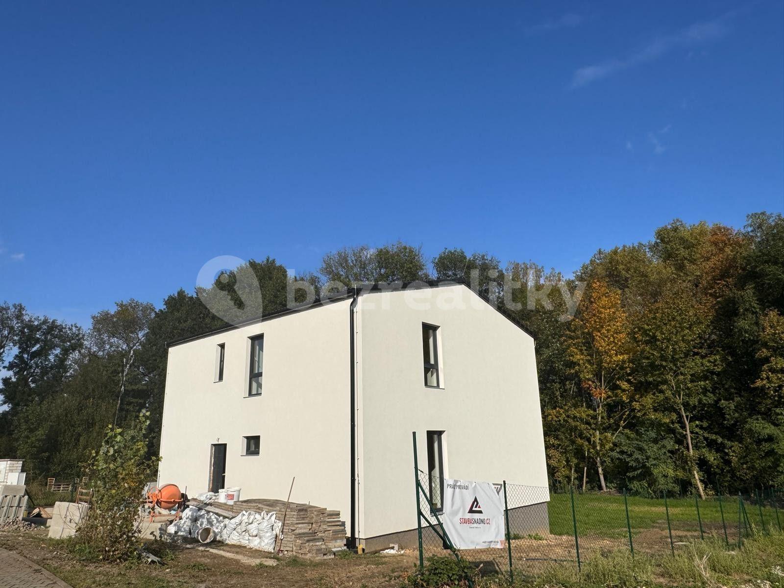 Predaj domu 196 m², pozemek 879 m², U Lesíka, Nová Ves, Středočeský kraj