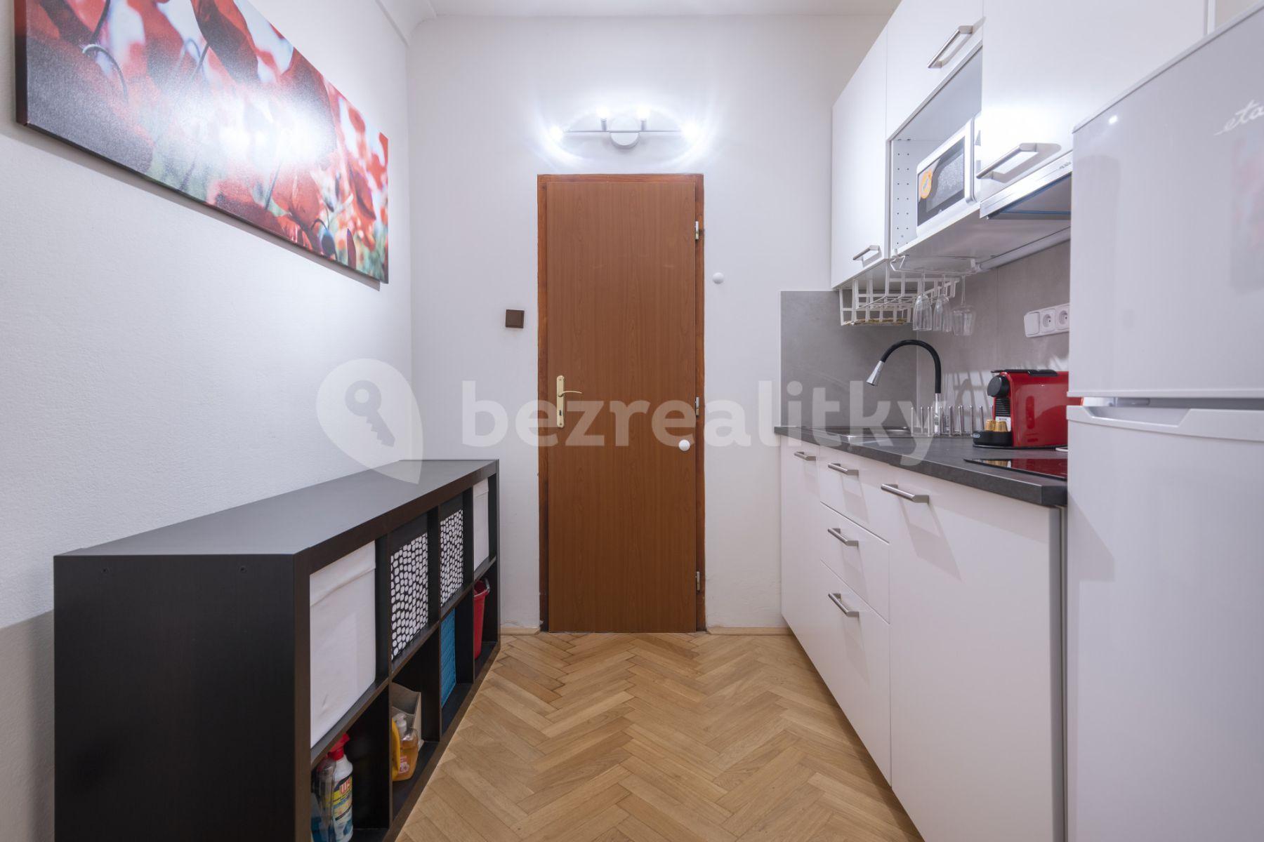 Prenájom bytu 2-izbový 40 m², Šporkova, Praha, Praha