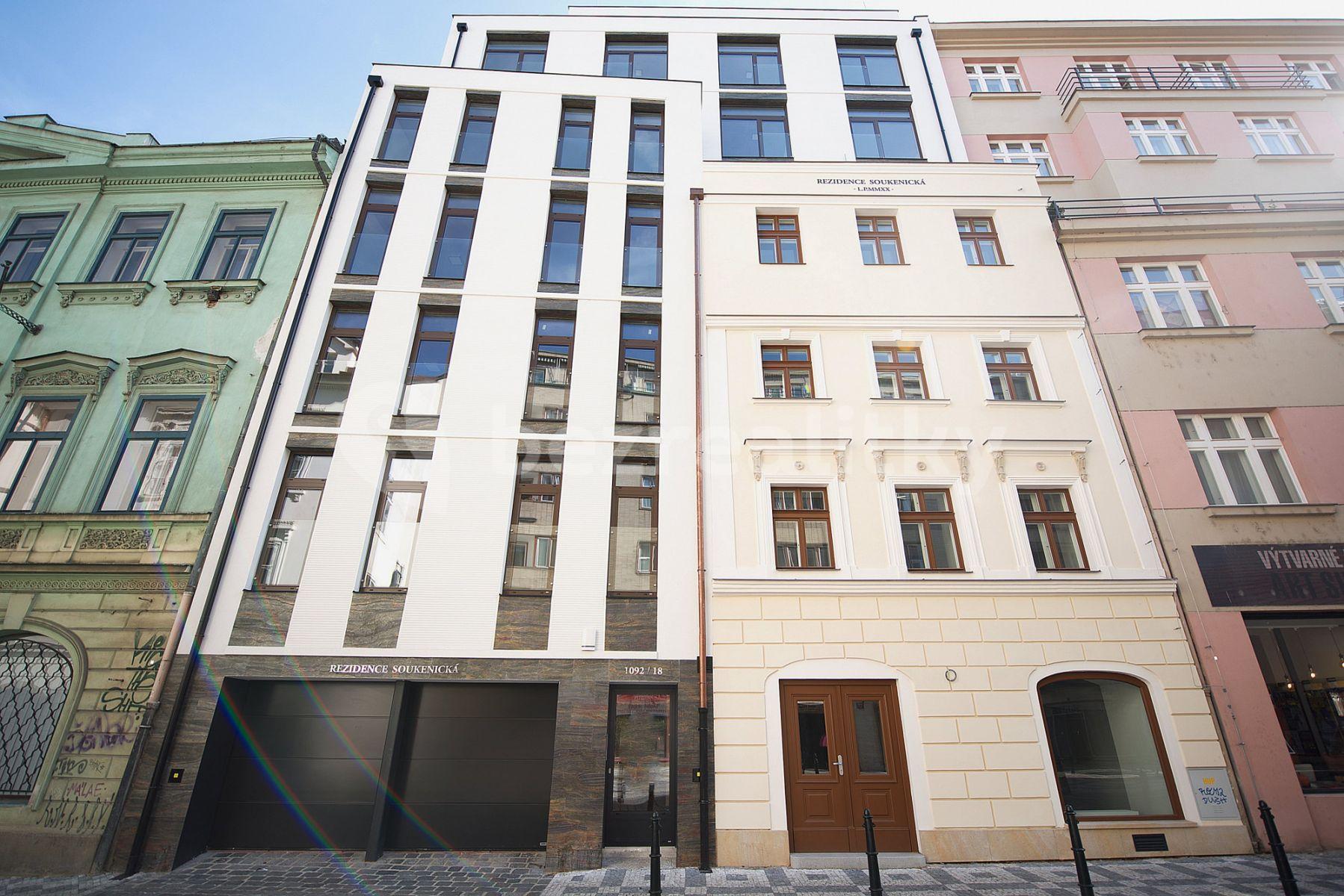 Prenájom bytu 3-izbový 90 m², Soukenická, Praha, Praha