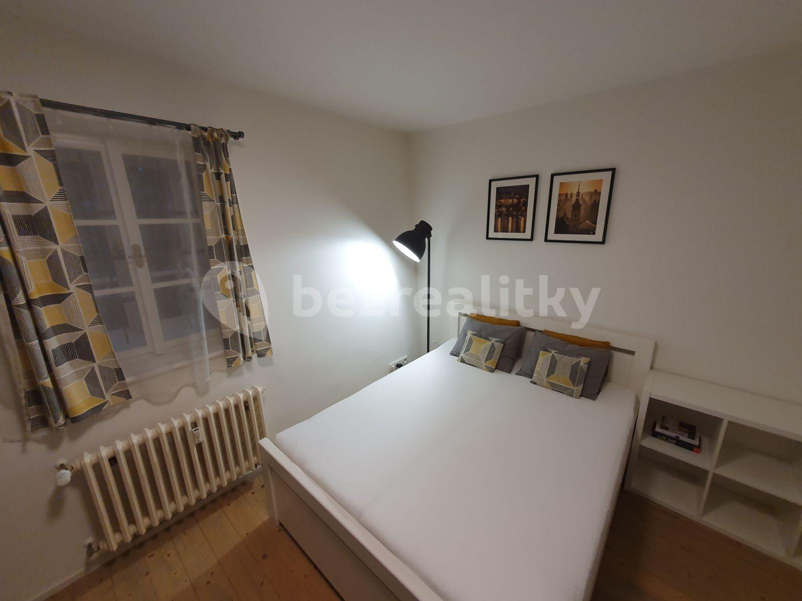 Prenájom bytu 1-izbový 23 m², U Pernikářky, Praha, Praha