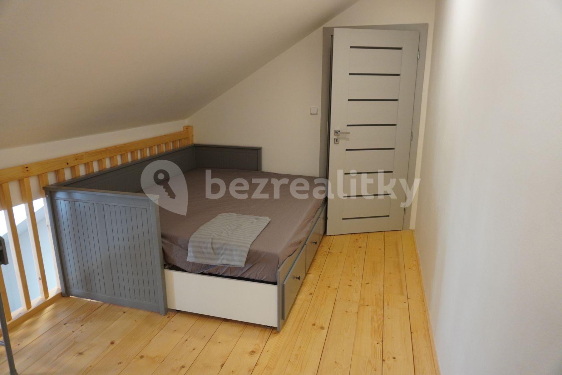 Prenájom bytu 2-izbový 90 m², Bezručova, Brno, Jihomoravský kraj