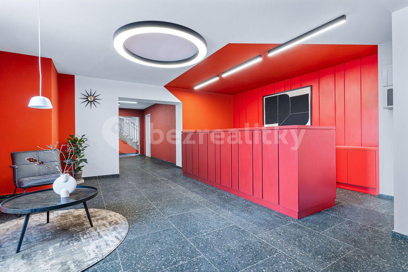 Prenájom bytu 1-izbový 22 m², Čenětická, Praha, Praha