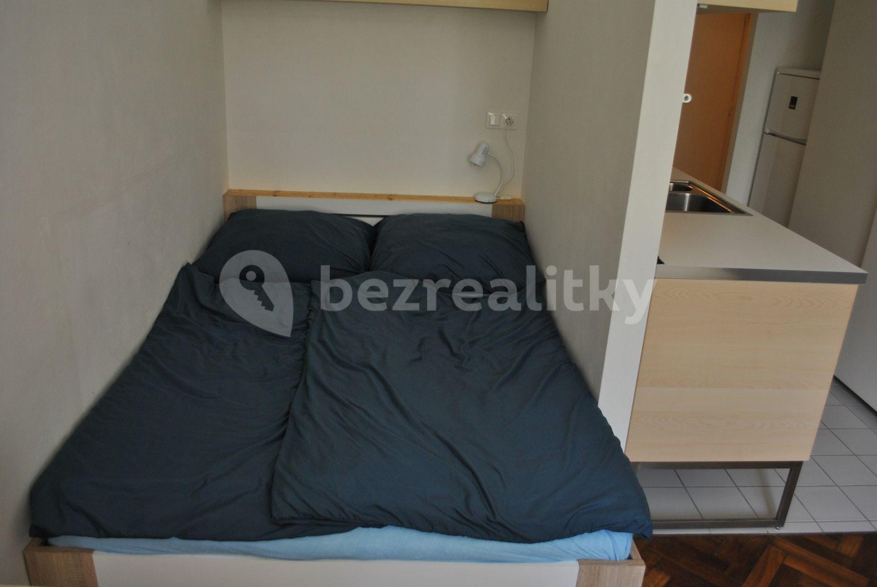 Prenájom bytu 1-izbový 35 m², Milady Horákové, Brno, Jihomoravský kraj