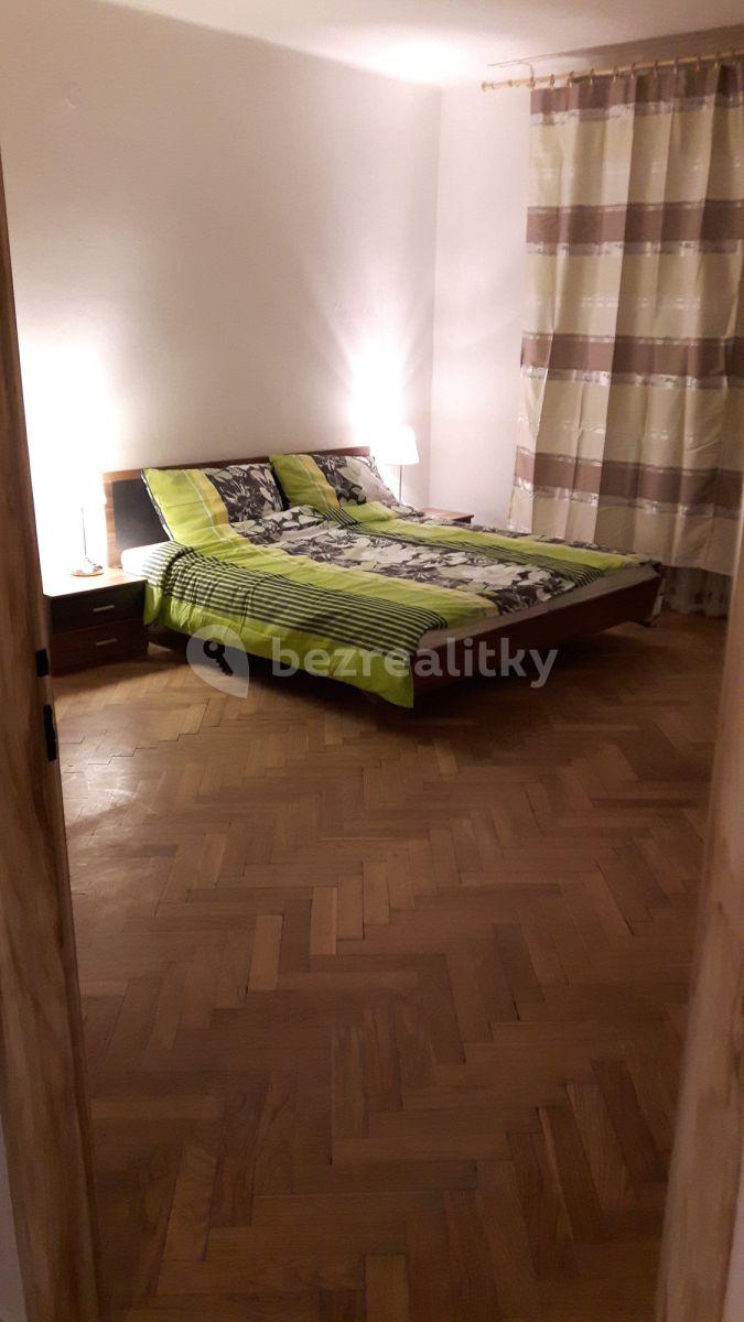 Prenájom bytu 2-izbový 56 m², Vltavská, Praha, Praha