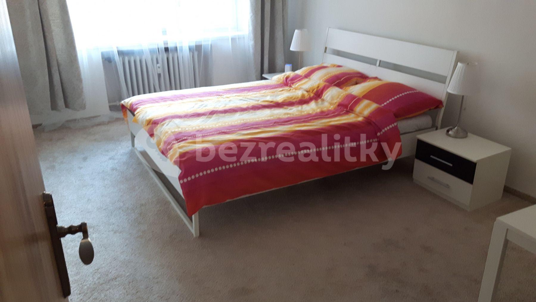 Prenájom bytu 2-izbový 56 m², Vltavská, Praha, Praha