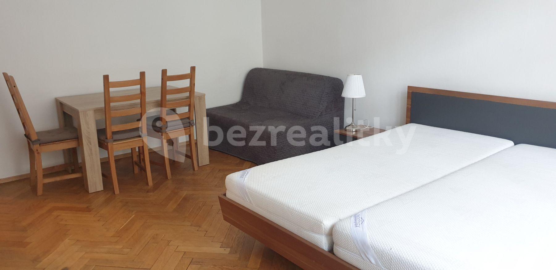 Prenájom bytu 2-izbový 56 m², Vltavská, Praha, Praha