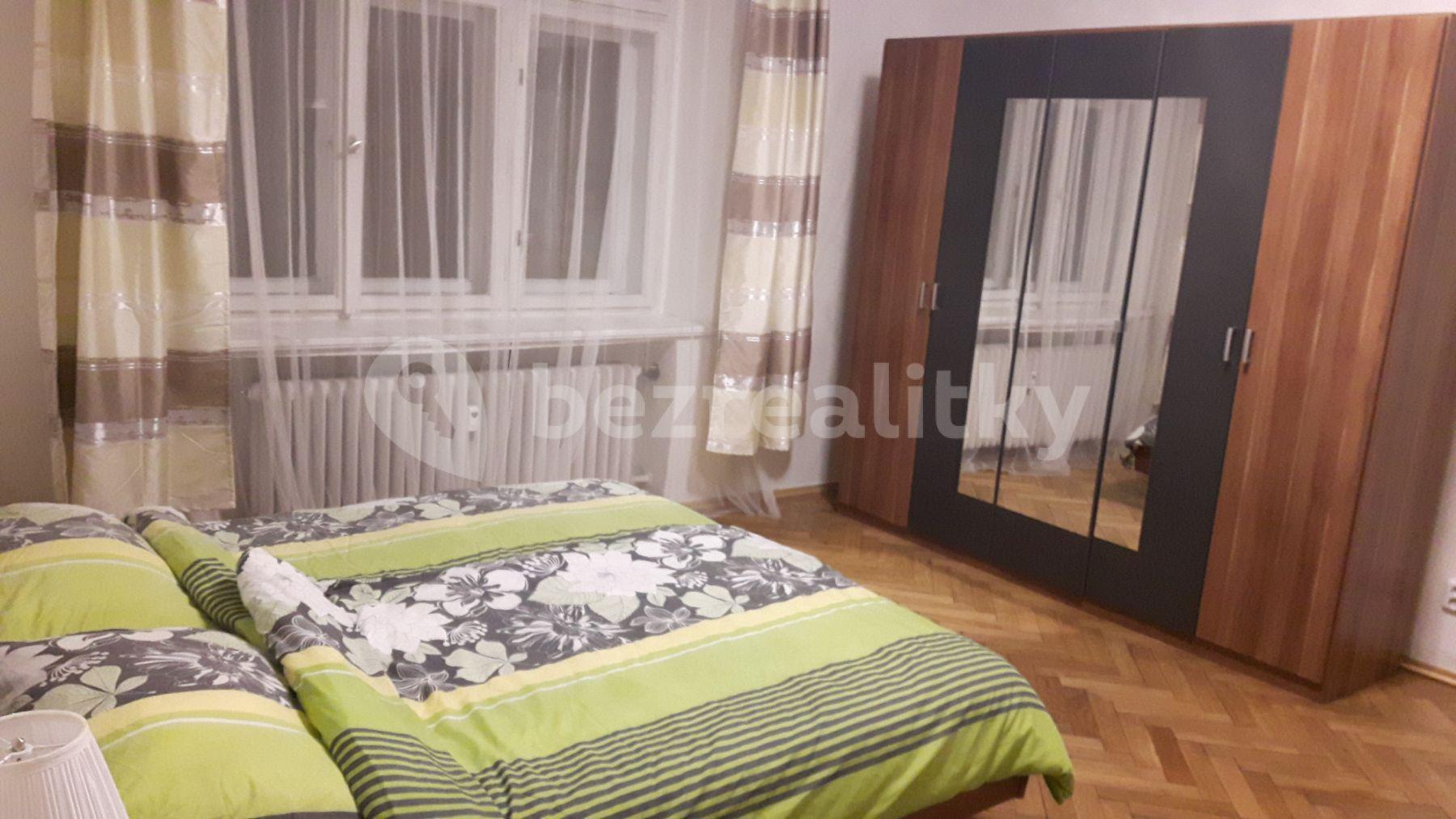 Prenájom bytu 2-izbový 56 m², Vltavská, Praha, Praha