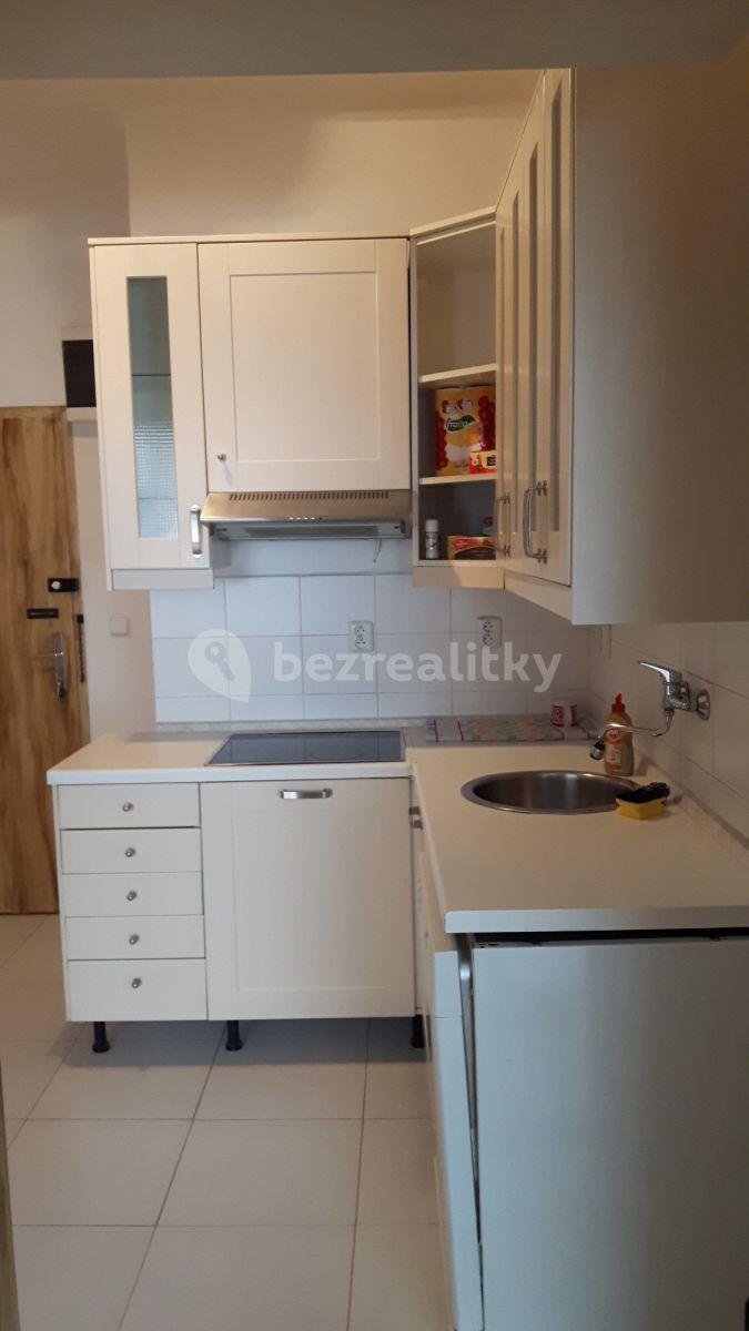 Prenájom bytu 2-izbový 56 m², Vltavská, Praha, Praha