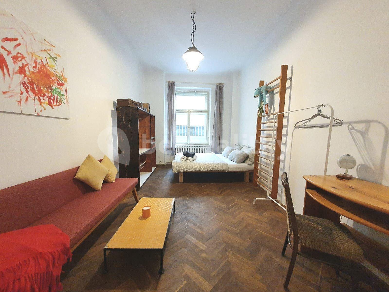 Prenájom bytu 1-izbový 86 m², Přemyslovská, Praha, Praha