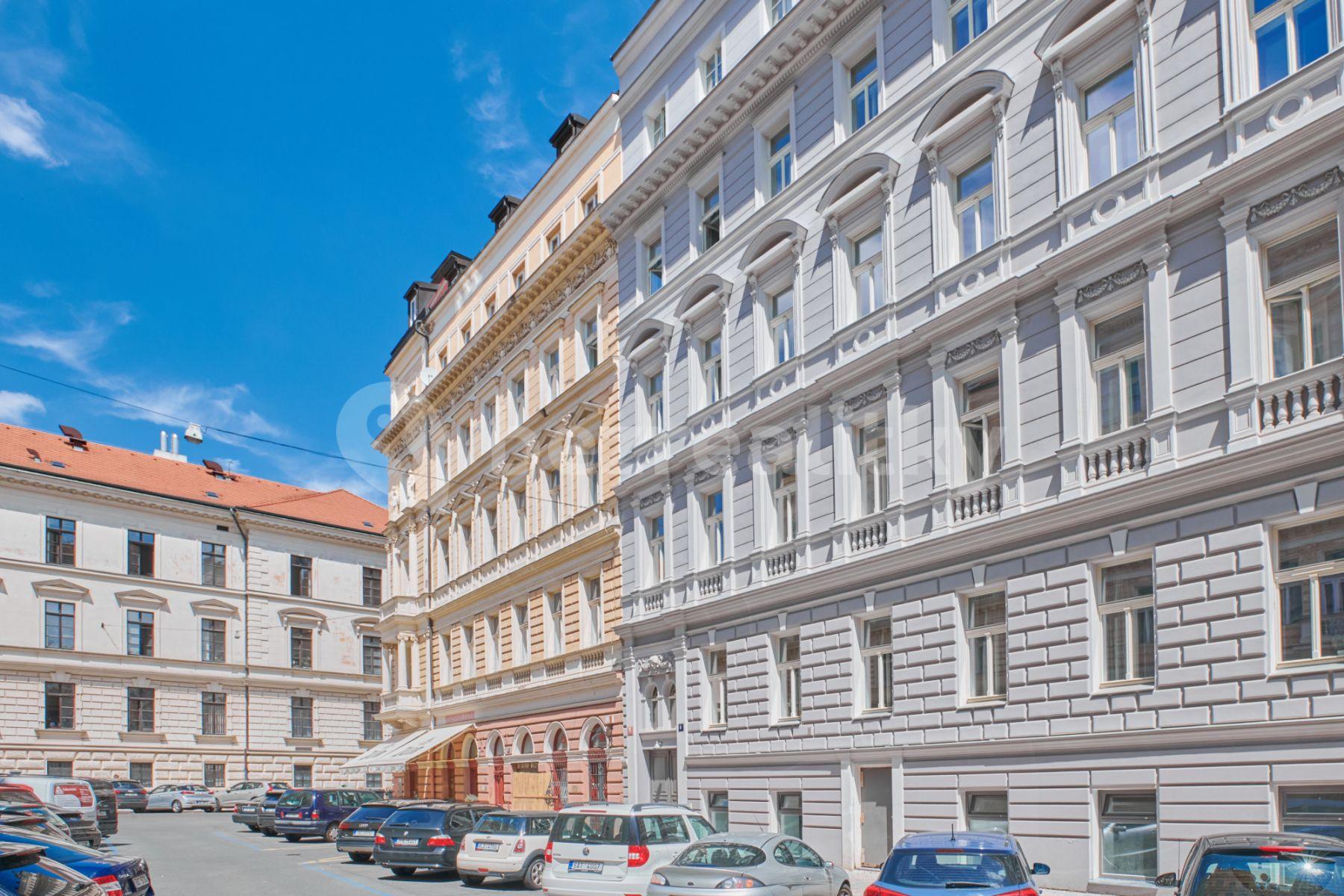 Prenájom bytu 2-izbový 33 m², V Lesíčku, Praha, Praha