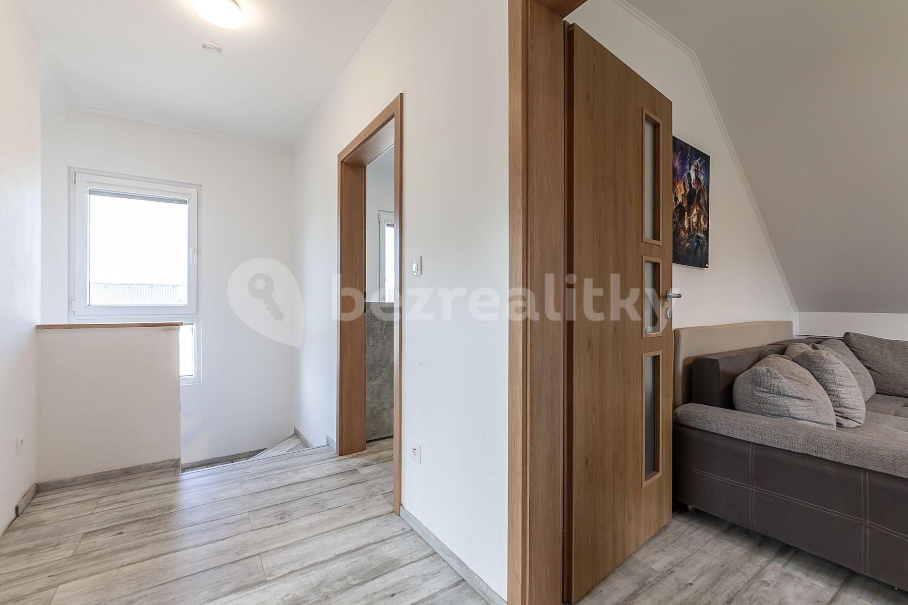 Predaj domu 96 m², pozemek 509 m², Tyršova, Milovice, Středočeský kraj