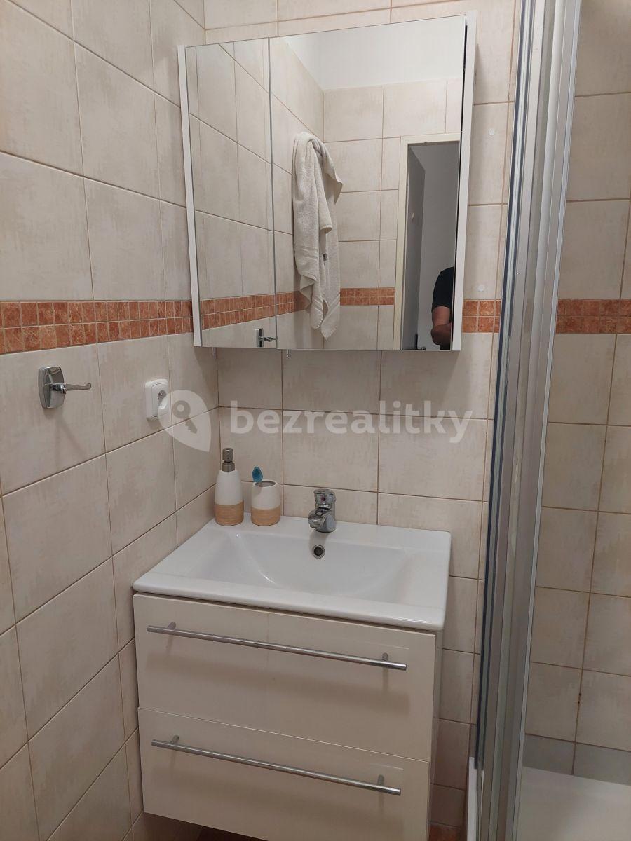 Prenájom bytu 2-izbový 60 m², U Sluncové, Praha, Praha