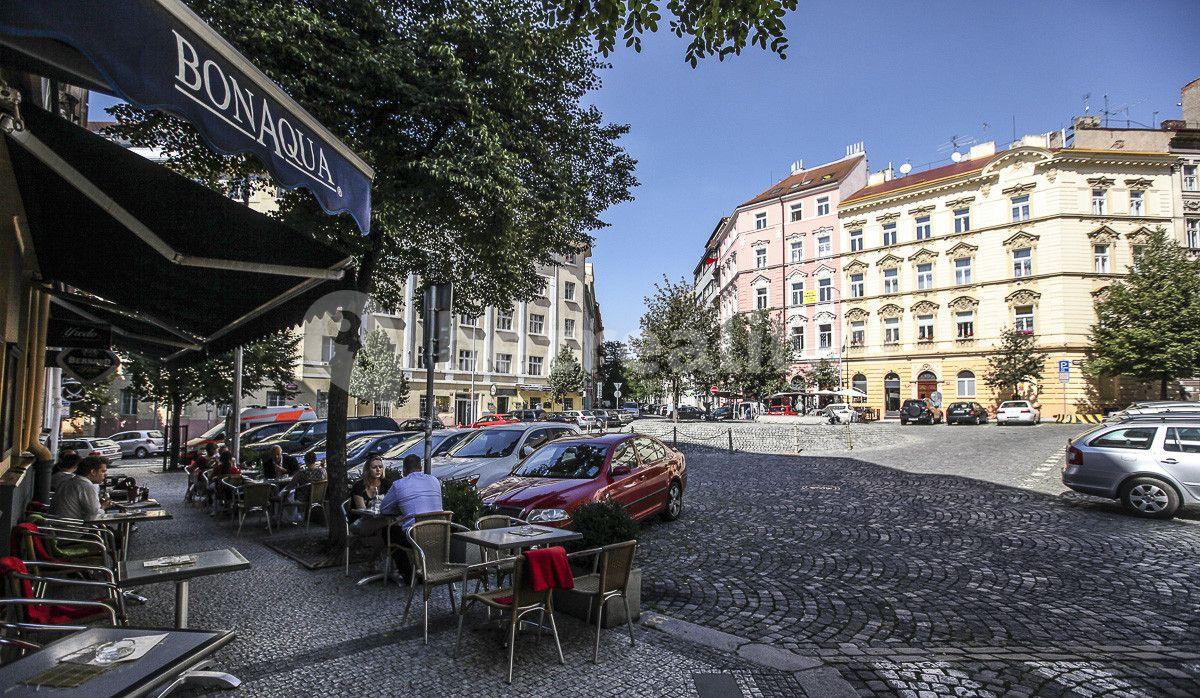 Prenájom bytu 3-izbový 72 m², Americká, Praha, Praha