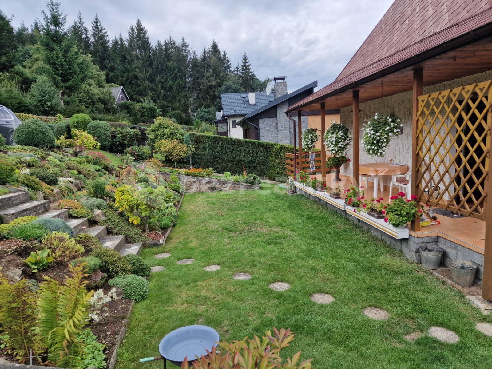 Predaj rekreačného objektu 94 m², pozemek 604 m², Klučenice, Středočeský kraj