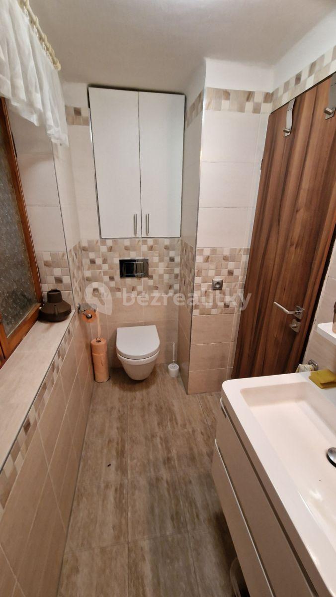 Predaj rekreačného objektu 94 m², pozemek 604 m², Klučenice, Středočeský kraj