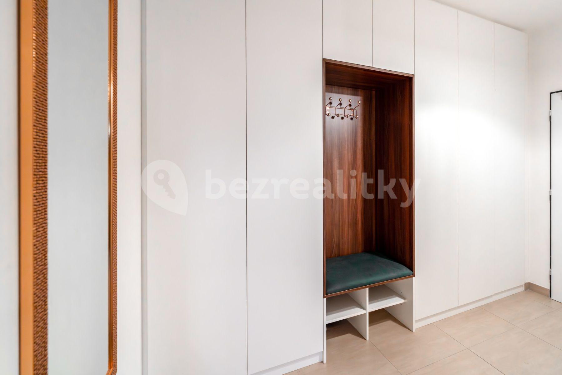 Predaj bytu 3-izbový 78 m², Ctiradova, Praha, Praha