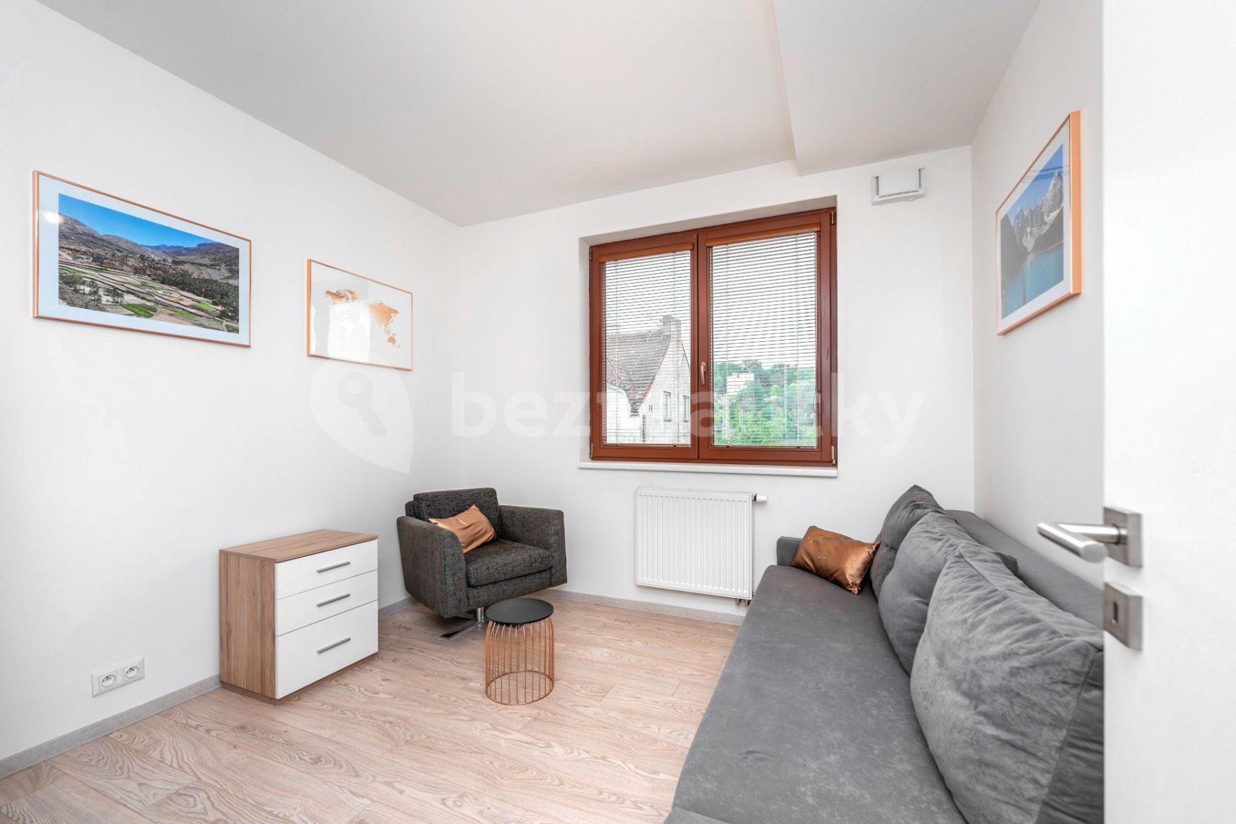 Predaj bytu 3-izbový 78 m², Ctiradova, Praha, Praha