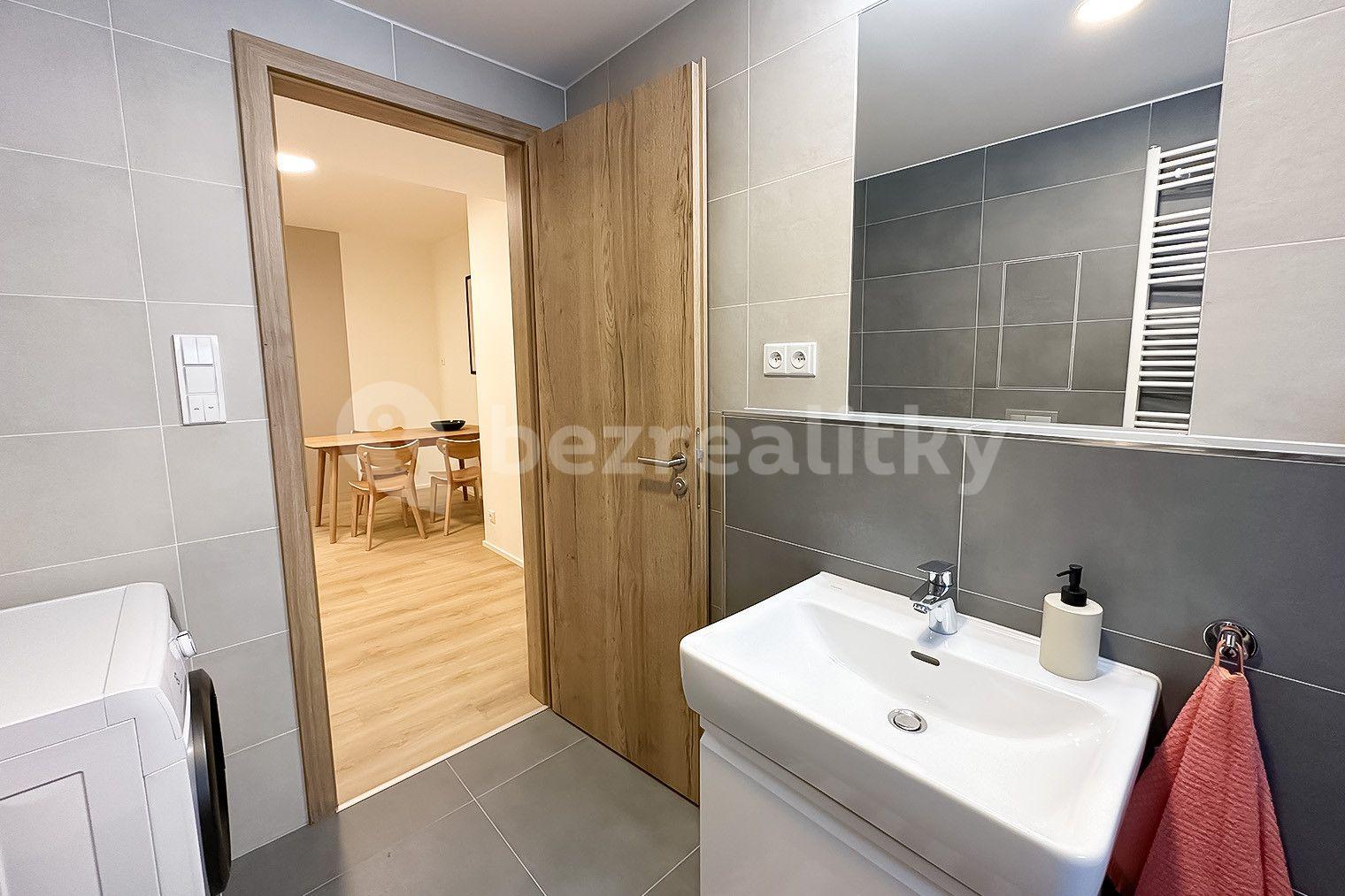 Prenájom bytu 2-izbový 63 m², U Pergamenky, Praha, Praha