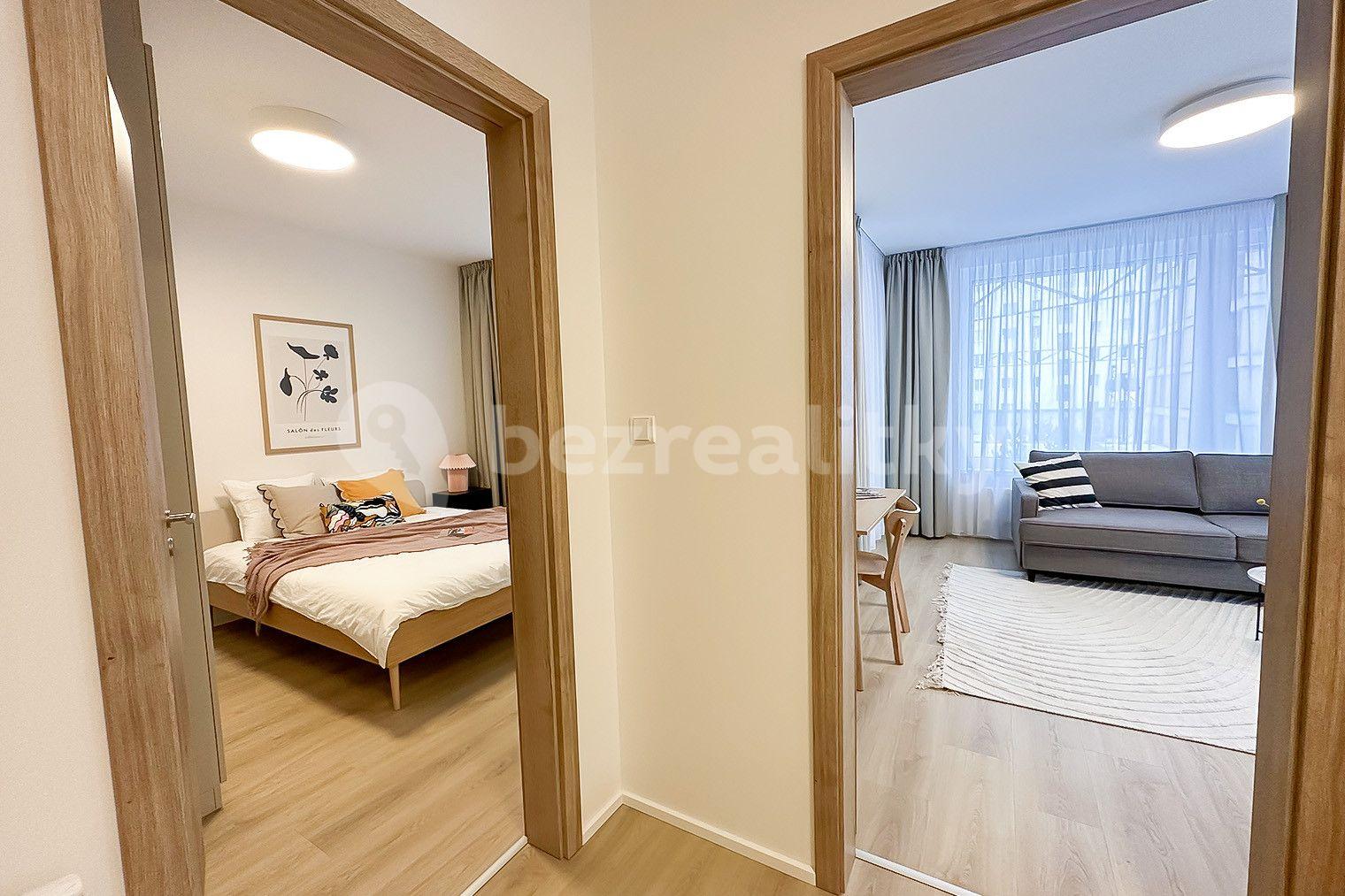 Prenájom bytu 2-izbový 63 m², U Pergamenky, Praha, Praha