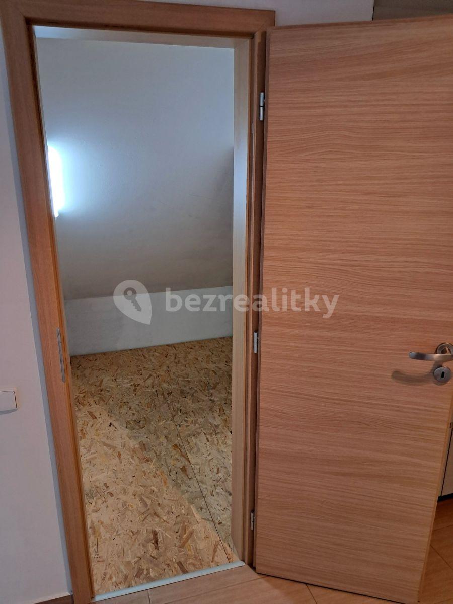 Prenájom bytu 2-izbový 76 m², Libušina, Roudnice nad Labem, Ústecký kraj