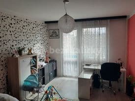 Prenájom bytu 2-izbový 65 m², Truhlářská, Hradec Králové, Královéhradecký kraj