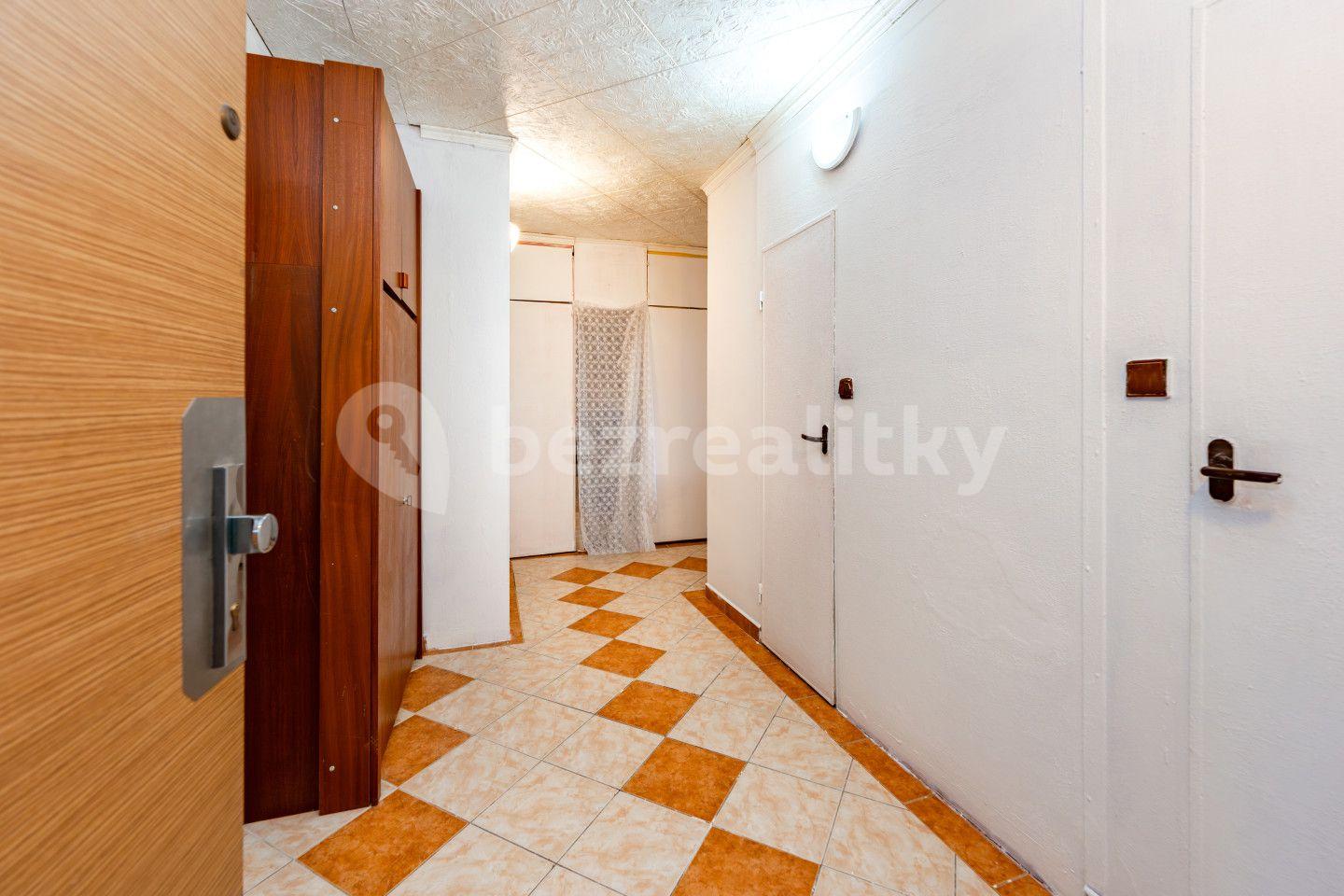 Predaj bytu 3-izbový 74 m², Na Výsluní, Neratovice, Středočeský kraj