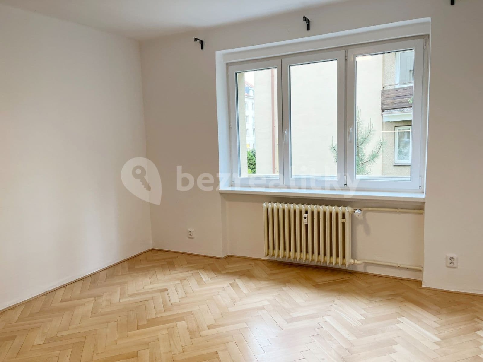 Predaj bytu 2-izbový 44 m², Kladenská, Praha, Praha